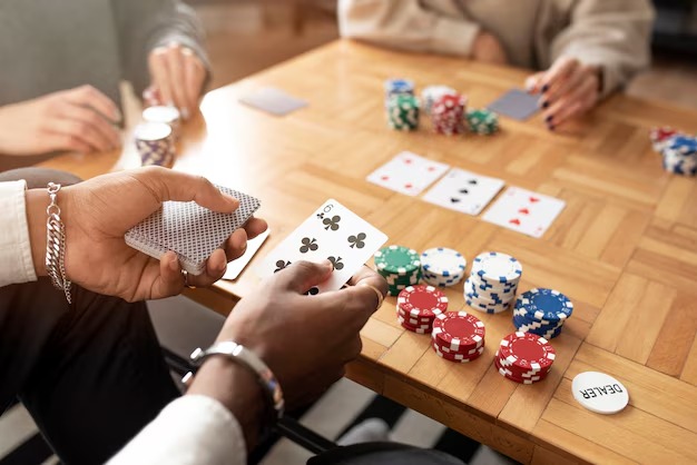 Antarmuka permainan slot dan live casino di indoqq dengan navigasi yang intuitif